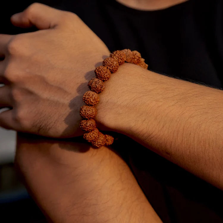 Divya Rudraksha Karungali Mala with Free 7 Mukhi Rudraksha Bracelet