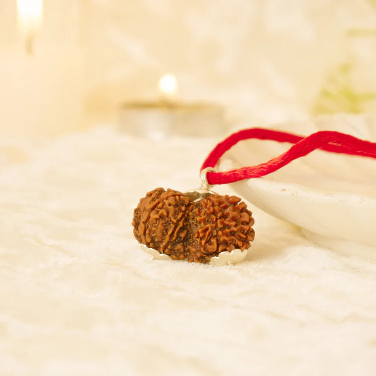 Kashi Siddh Nepal Origin Gauri Shankar Rudraksha